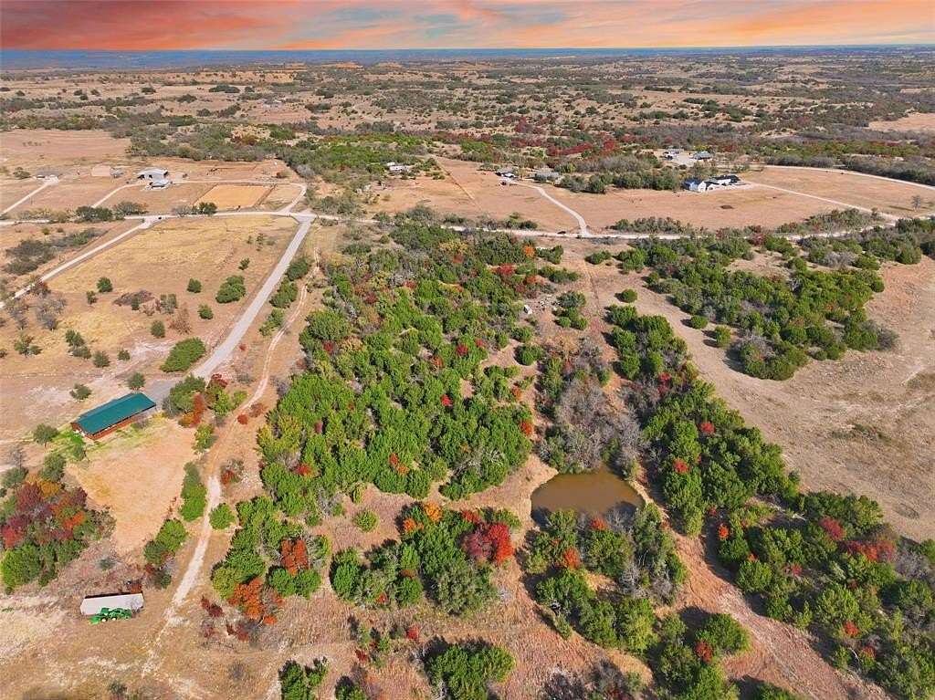 10 Acres of Land for Sale in Stephenville, Texas