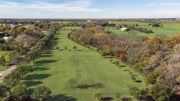 1.33 Acres of Residential Land for Sale in Van Alstyne, Texas