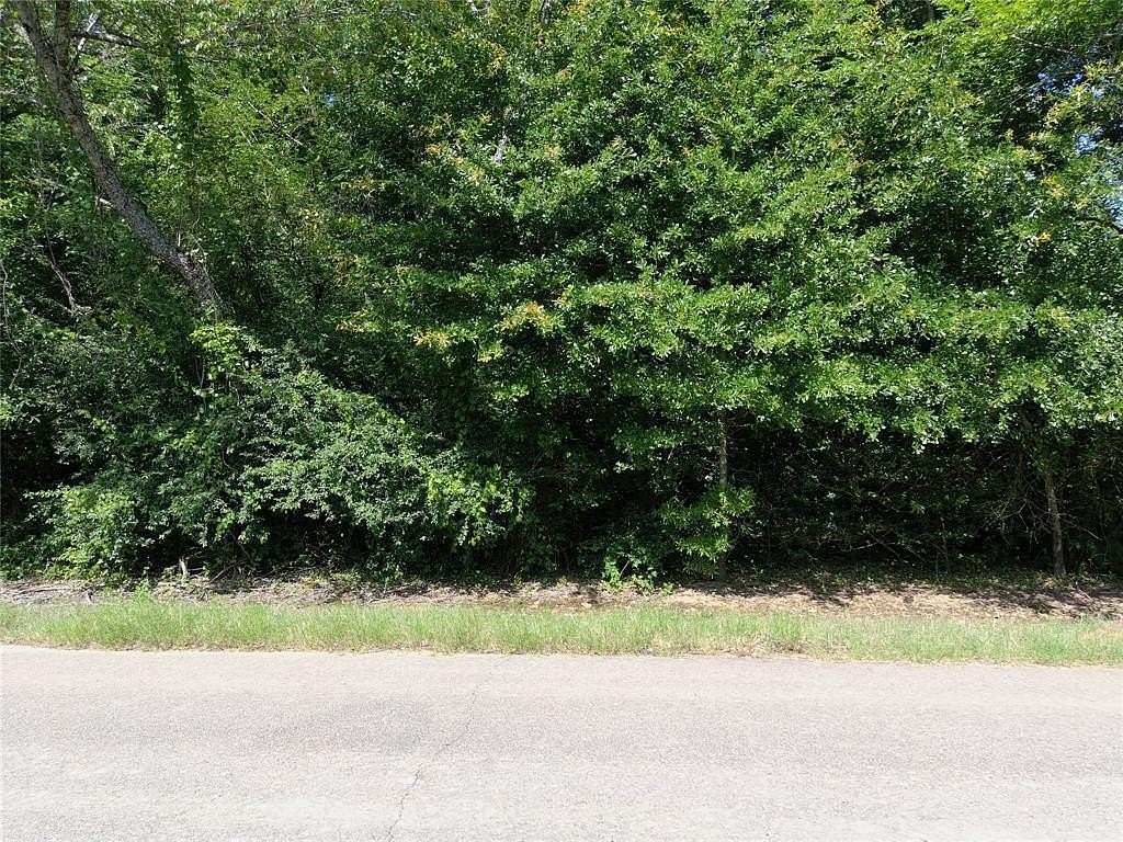 1.38 Acres of Land for Sale in Keithville, Louisiana