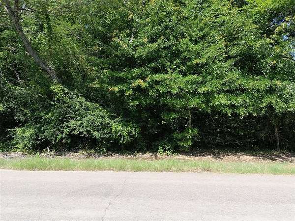 1.38 Acres of Land for Sale in Keithville, Louisiana