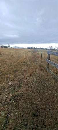6 Acres of Residential Land for Sale in Sulphur Springs, Texas