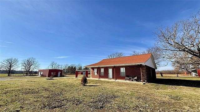 15 Acres of Land with Home for Sale in Tahlequah, Oklahoma
