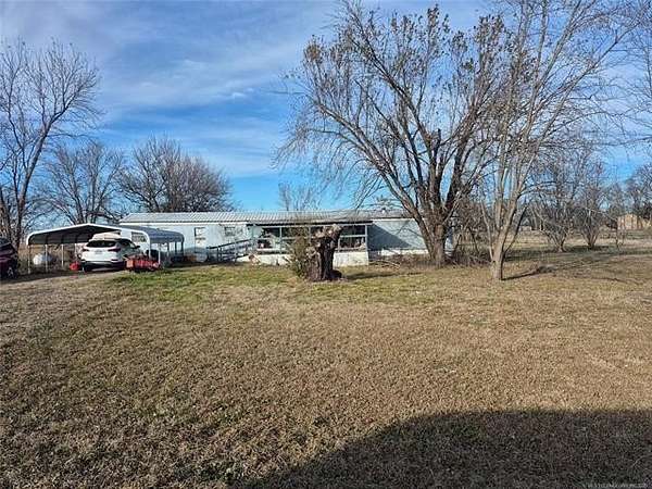 1.87 Acres of Residential Land with Home for Sale in Pryor, Oklahoma