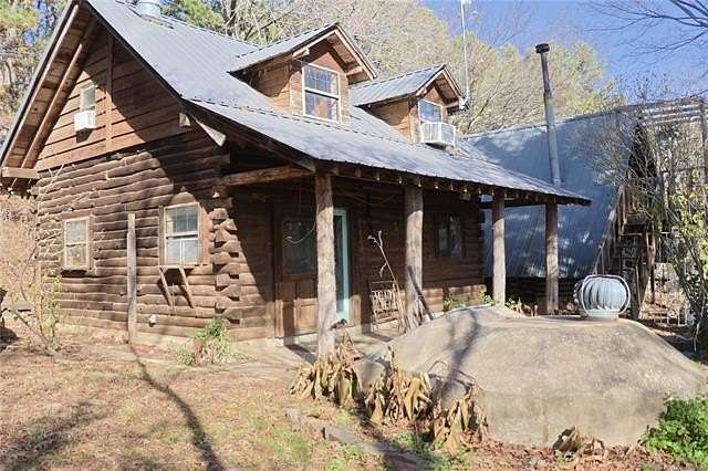 25 Acres of Land with Home for Sale in Red Oak, Oklahoma