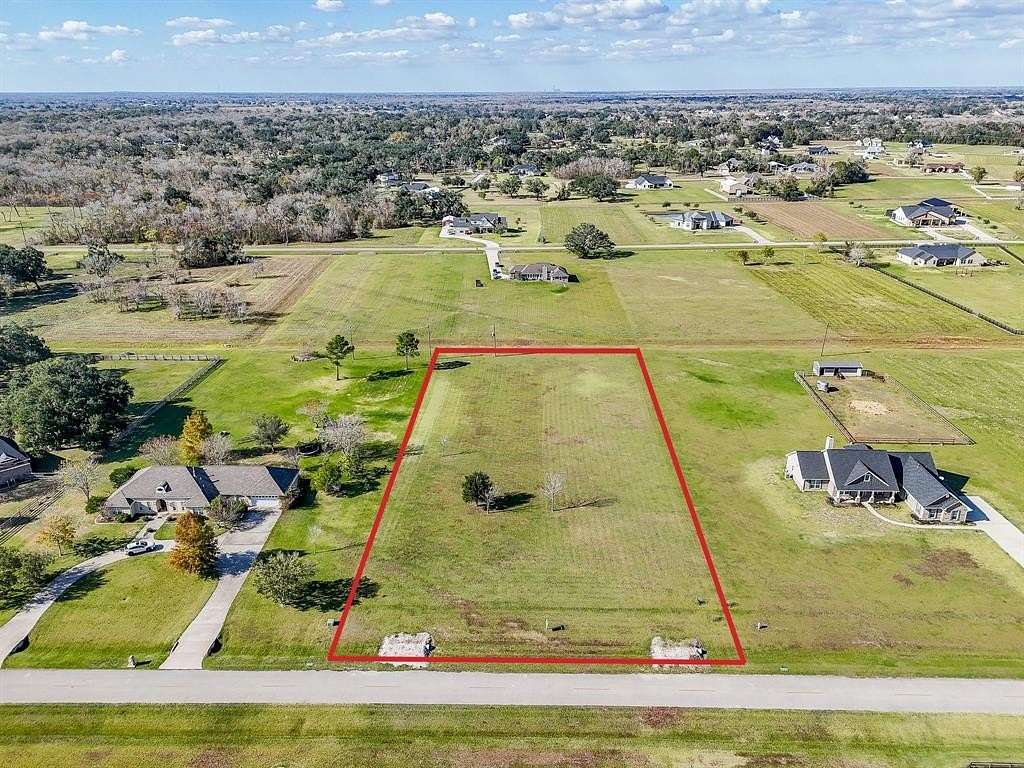 2 Acres of Residential Land for Sale in Brazoria, Texas