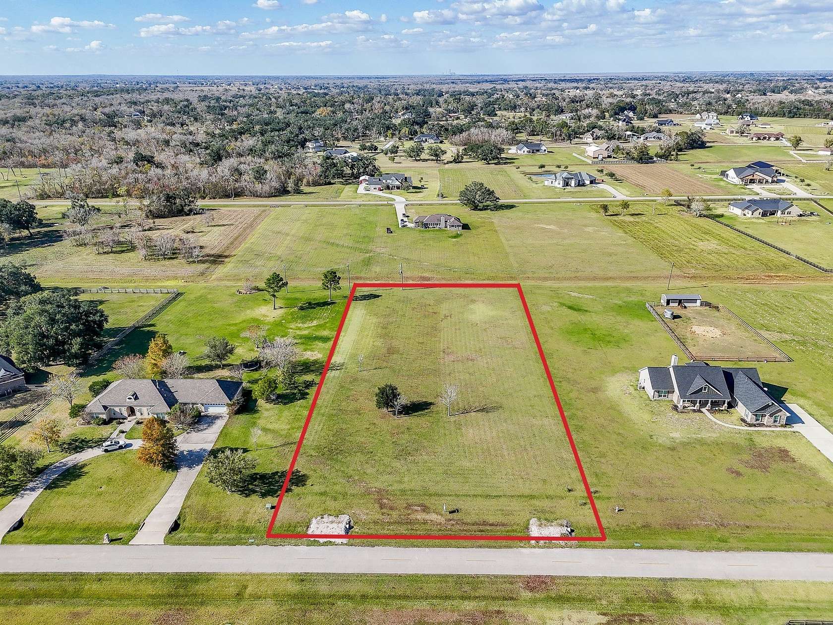 2 Acres of Residential Land for Sale in Brazoria, Texas