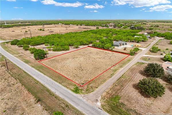 1 Acre of Residential Land for Sale in Riviera, Texas