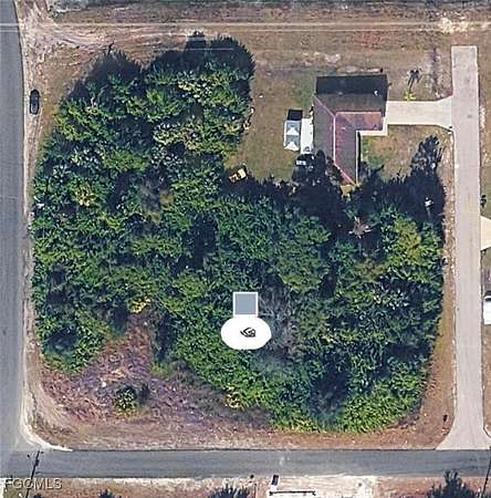 1 Acre of Residential Land for Sale in Lehigh Acres, Florida