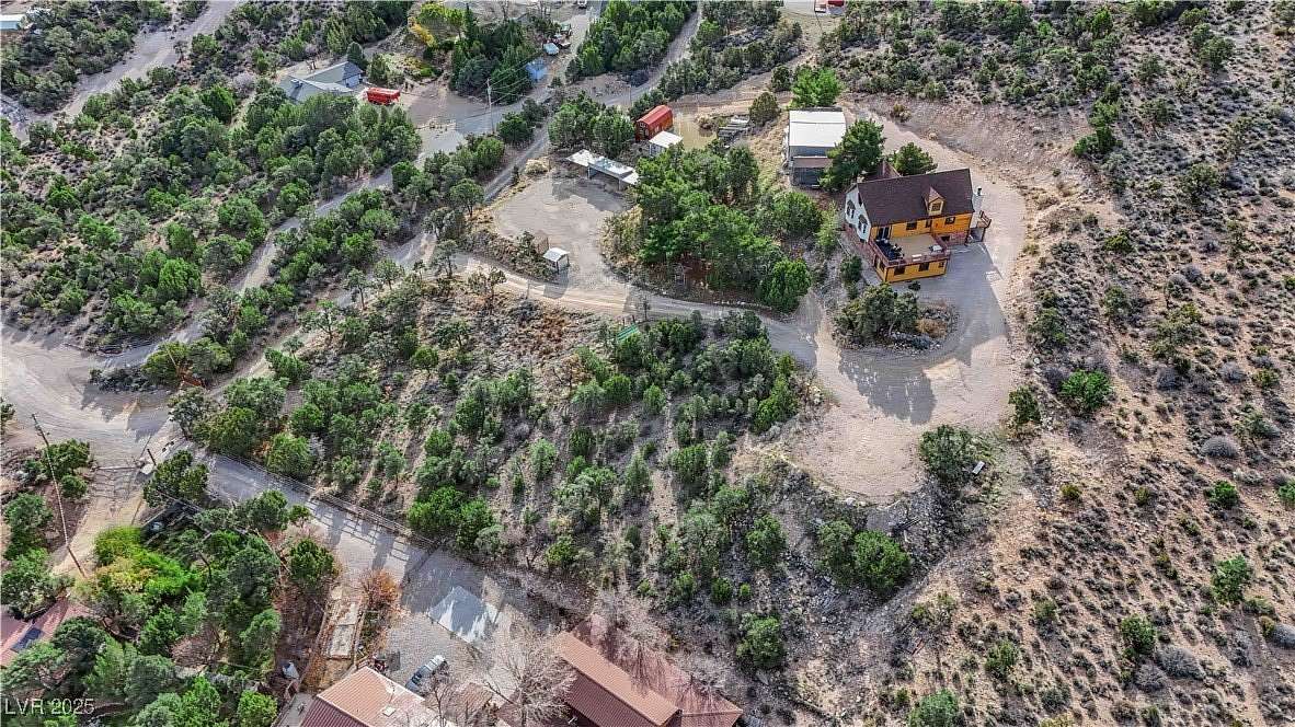 2.39 Acres of Residential Land with Home for Sale in Las Vegas, Nevada