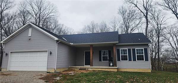 3.3 Acres of Residential Land with Home for Lease in Chandlersville, Ohio