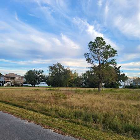 0.4 Acres of Residential Land for Sale in Milton, Florida