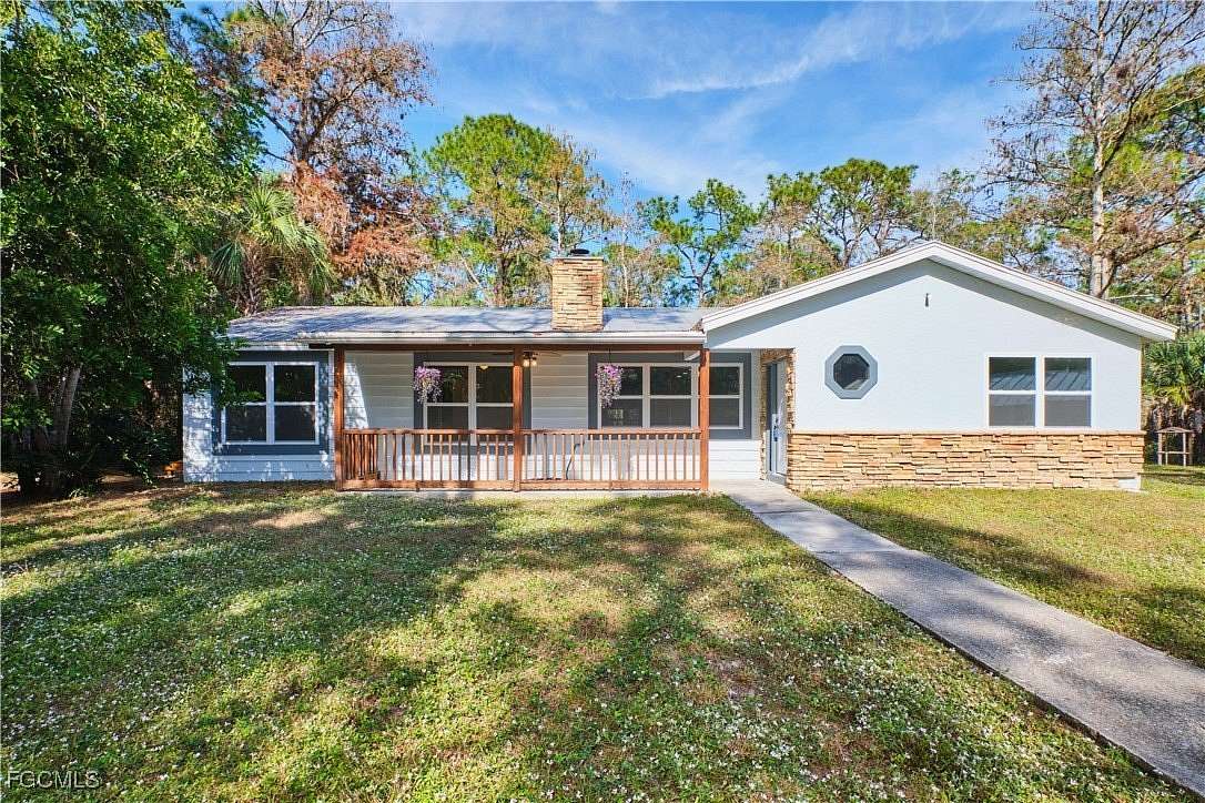 2.73 Acres of Residential Land with Home for Sale in Naples, Florida