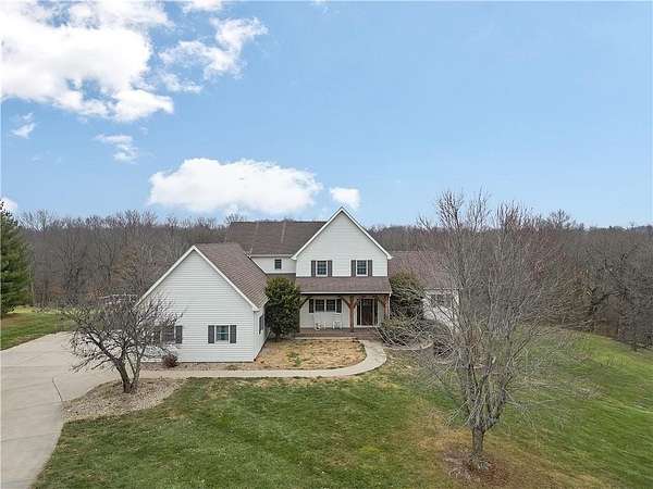 1.84 Acres of Residential Land with Home for Sale in Kearney, Missouri