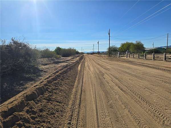 2.35 Acres of Residential Land for Sale in Golden Valley, Arizona