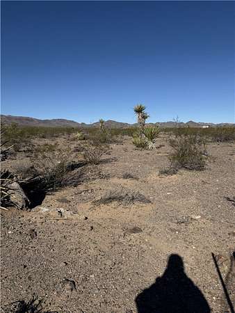 2.15 Acres of Residential Land for Sale in Golden Valley, Arizona
