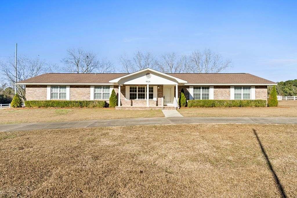 6.4 Acres of Residential Land with Home for Sale in Slocomb, Alabama