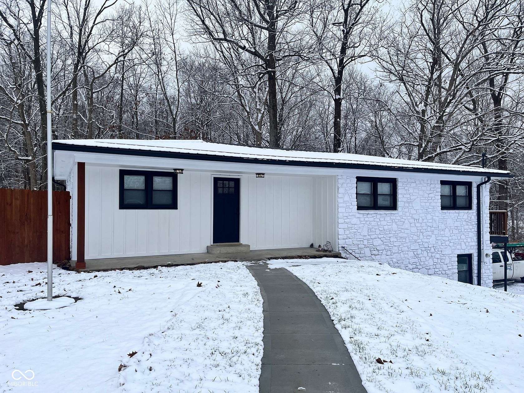 1.55 Acres of Residential Land with Home for Sale in Martinsville, Indiana