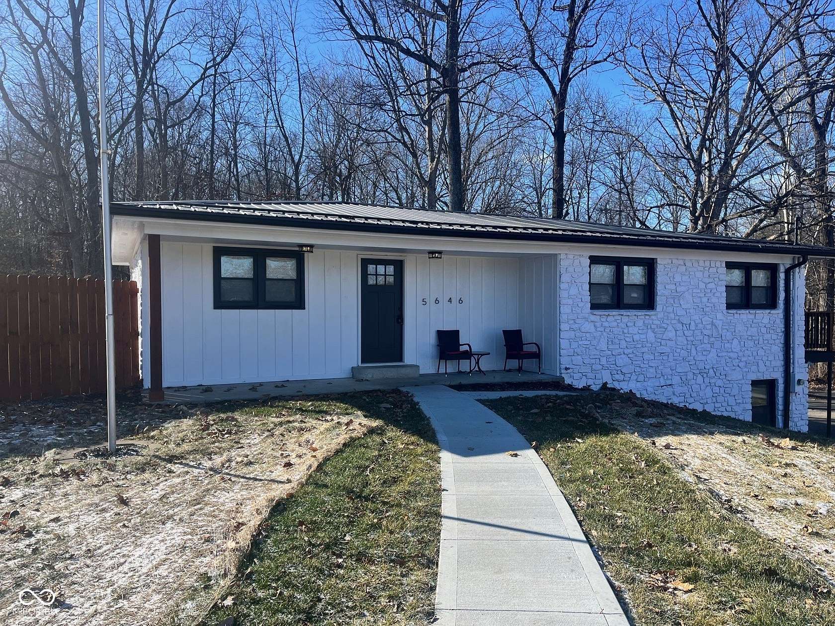 1.55 Acres of Residential Land with Home for Sale in Martinsville, Indiana