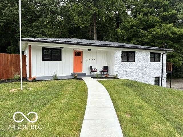 1.55 Acres of Land with Home for Sale in Martinsville, Indiana