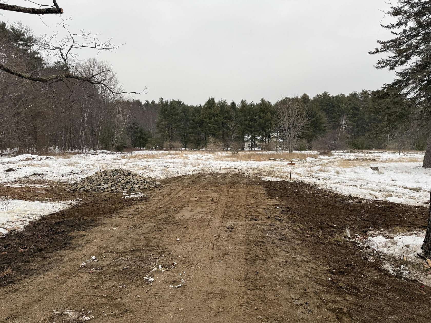 1 Acre of Land for Sale in North Yarmouth Town, Maine