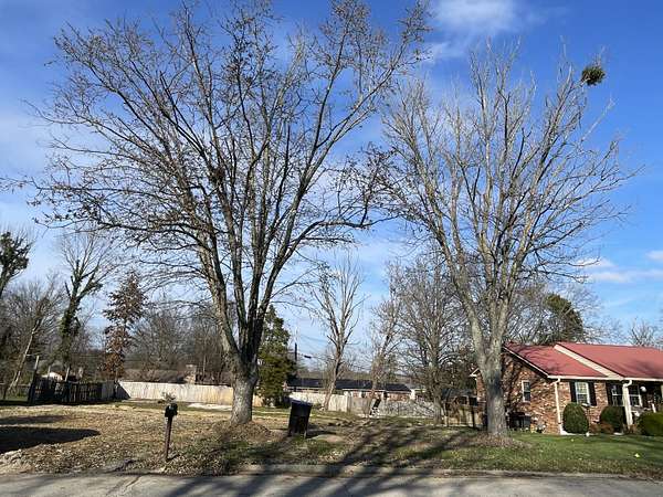 0.25 Acres of Residential Land for Sale in Frankfort, Kentucky