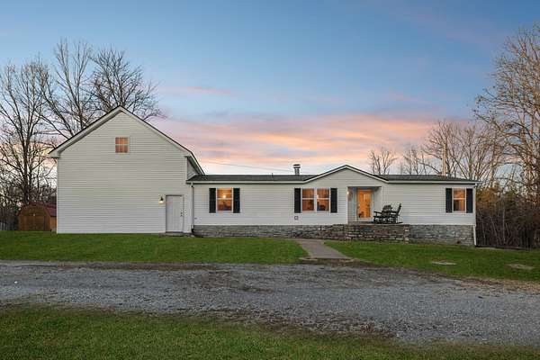 27.7 Acres of Land with Home for Sale in Lebanon, Tennessee