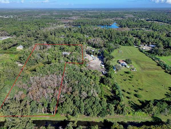 6 Acres of Land with Home for Sale in Jupiter, Florida