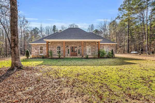 5 Acres of Residential Land with Home for Sale in Starkville, Mississippi