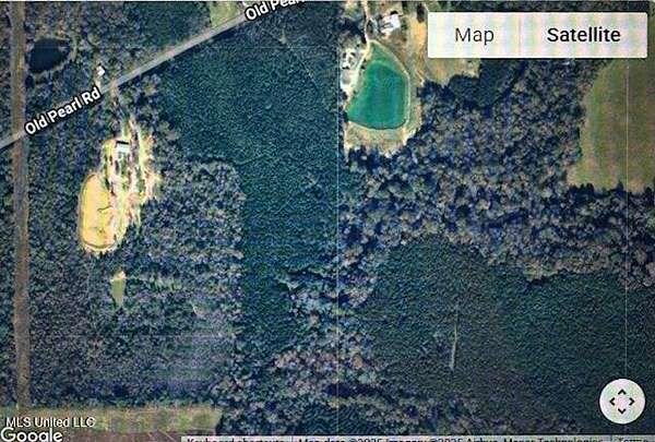 143 Acres of Recreational Land for Sale in Florence, Mississippi