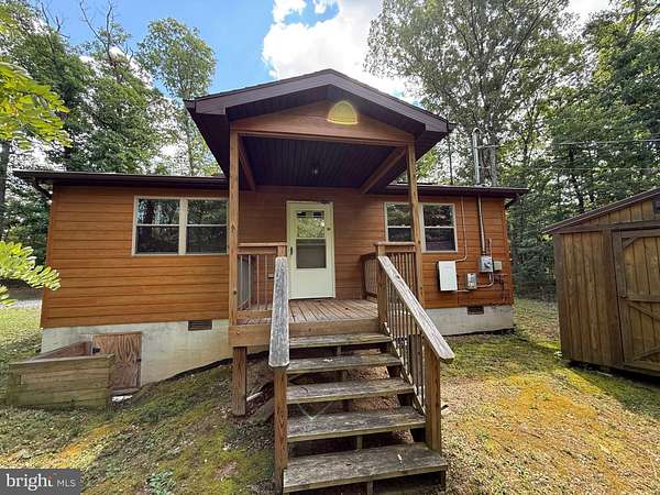 3.3 Acres of Land with Home for Sale in Berkeley Springs, West Virginia