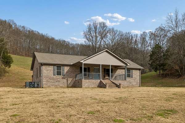 20 Acres of Land with Home for Sale in Frankewing, Tennessee