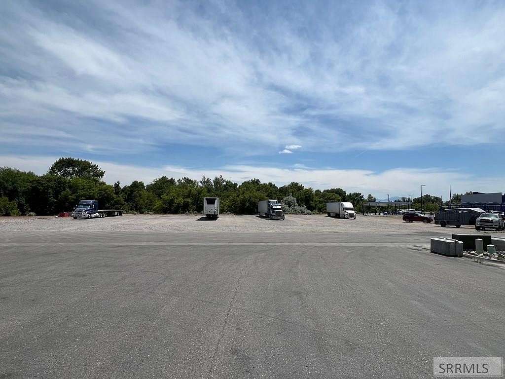 1.32 Acres of Commercial Land for Sale in Blackfoot, Idaho