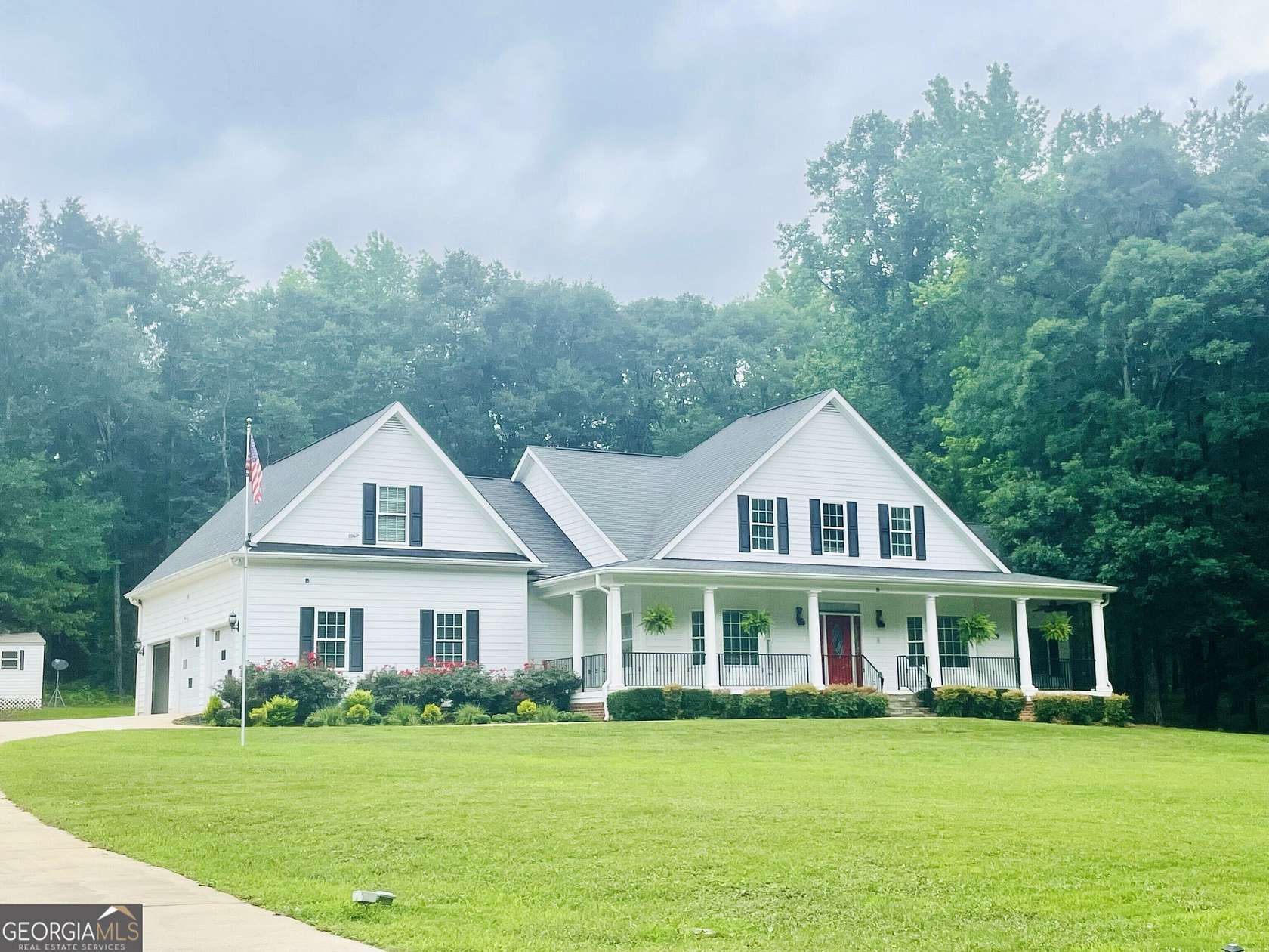 1.58 Acres of Residential Land with Home for Sale in Winterville, Georgia