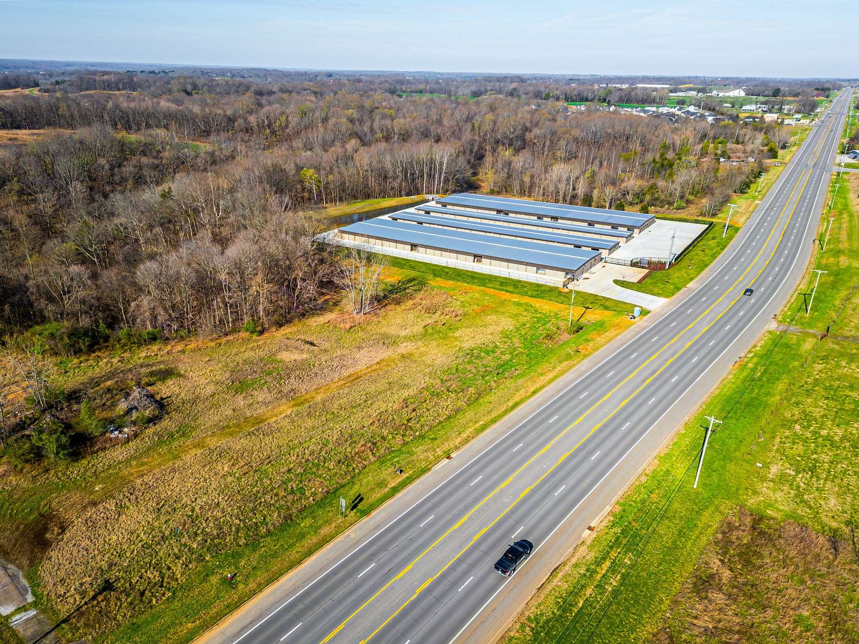 2 Acres of Mixed-Use Land for Sale in Springfield, Tennessee