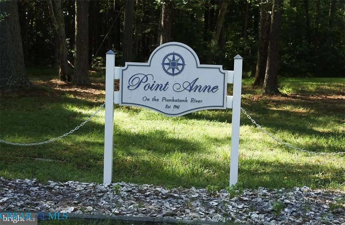 0.28 Acres of Residential Land for Sale in Hartfield, Virginia