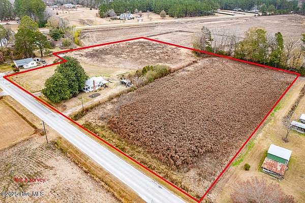 5.25 Acres of Residential Land with Home for Sale in New Bern, North Carolina