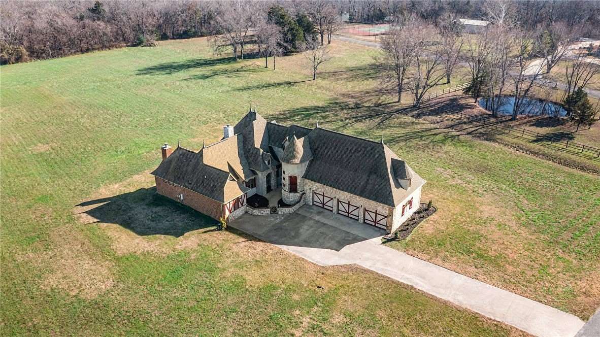 4.28 Acres of Land with Home for Sale in Elkins, Arkansas