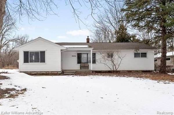 2 Acres of Residential Land with Home for Sale in New Boston, Michigan