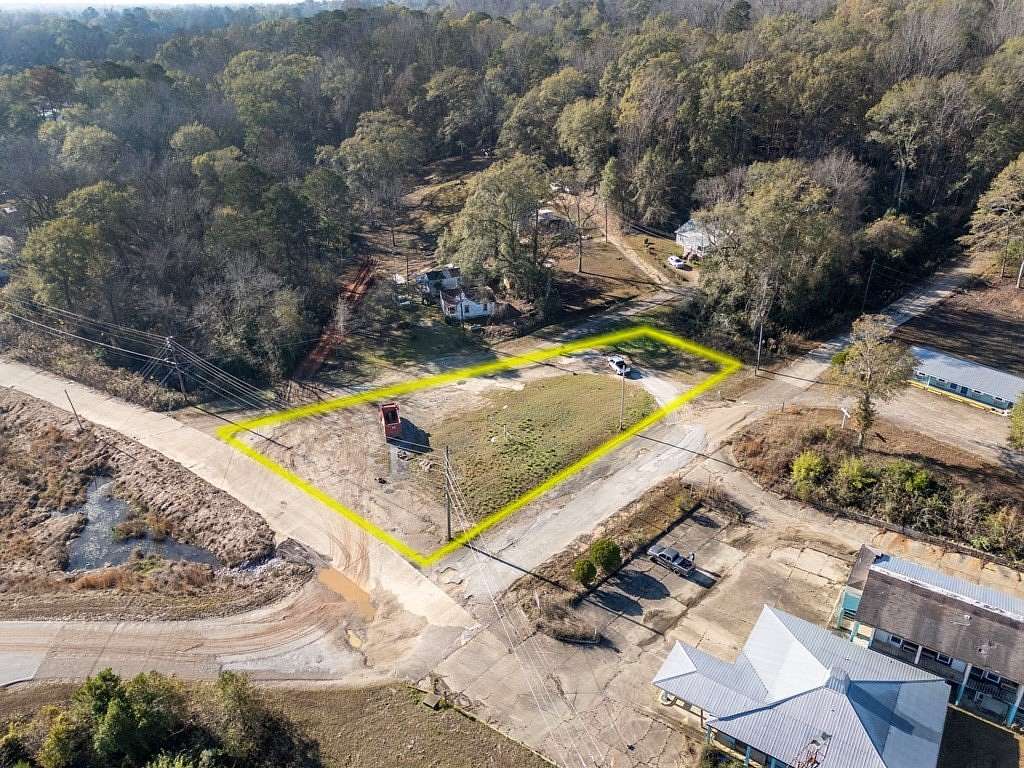 0.53 Acres of Commercial Land for Sale in Eufaula, Alabama