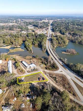 0.53 Acres of Commercial Land for Sale in Eufaula, Alabama