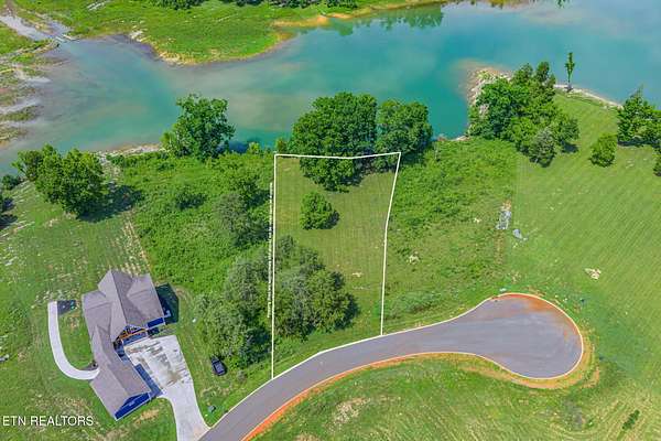 0.94 Acres of Residential Land for Sale in Sharps Chapel, Tennessee