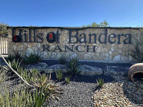 5 Acres of Land for Sale in Bandera, Texas
