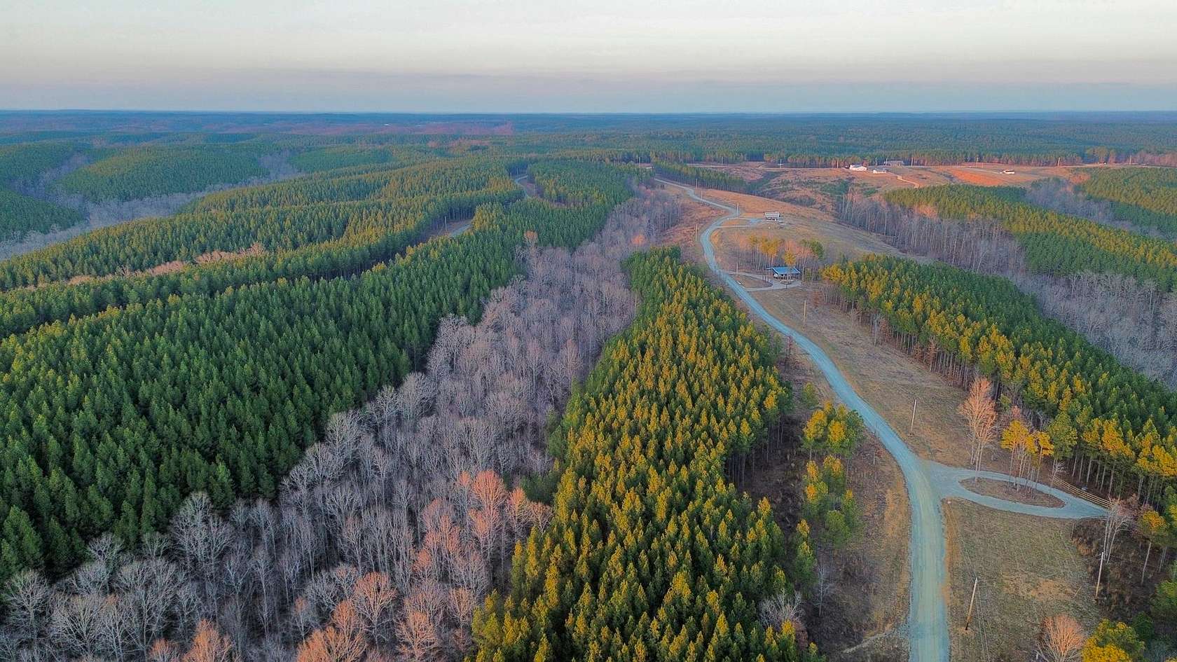 6 Acres of Residential Land for Sale in Hohenwald, Tennessee