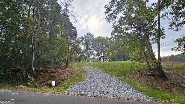 3.44 Acres of Residential Land with Home for Sale in Dallas, Georgia