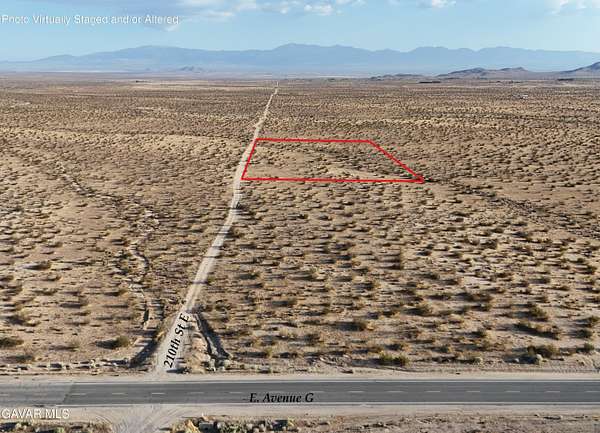 5.58 Acres of Land for Sale in Lancaster, California