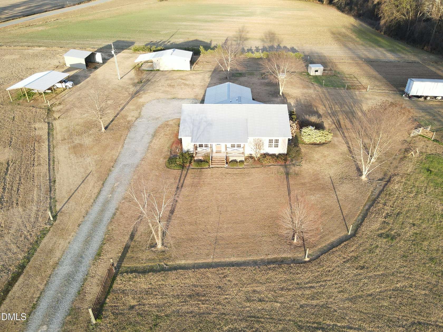 5.56 Acres of Residential Land with Home for Sale in Newton Grove, North Carolina