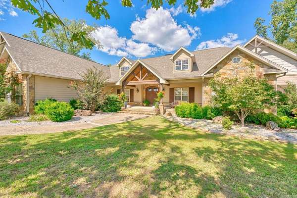 5.46 Acres of Land with Home for Sale in Hot Springs, Arkansas