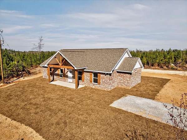 7.26 Acres of Residential Land with Home for Sale in Poplarville, Mississippi