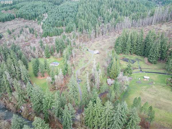6.19 Acres of Residential Land for Sale in Scotts Mills, Oregon