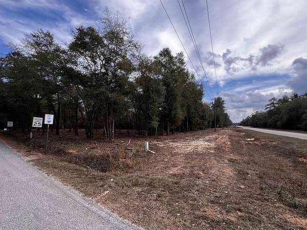 1.15 Acres of Residential Land for Sale in Quincy, Florida